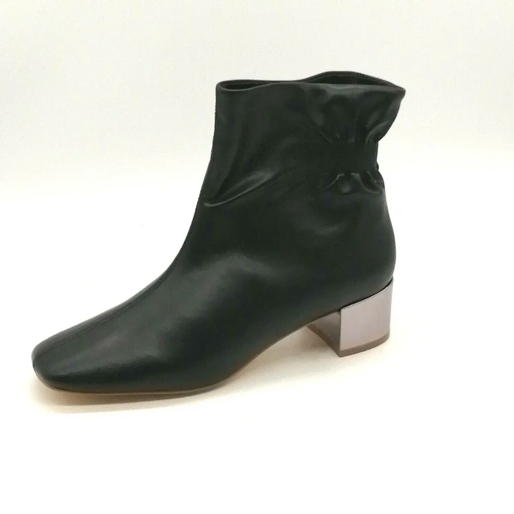 Midnight Velvet Shoes Womens Ankle Boot Black Faux Leather Back Stretch 7 NEW